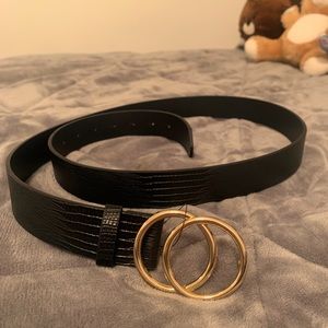 BLACK AND GOLD RING BELT fits size M-XL